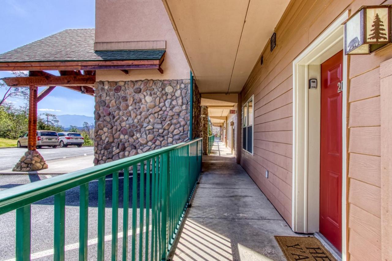 Gorgeous 2Bd 2Bth Condo With Mountain Views Pool Hot Tub Game Room Close To Parkway 鸽子谷 外观 照片